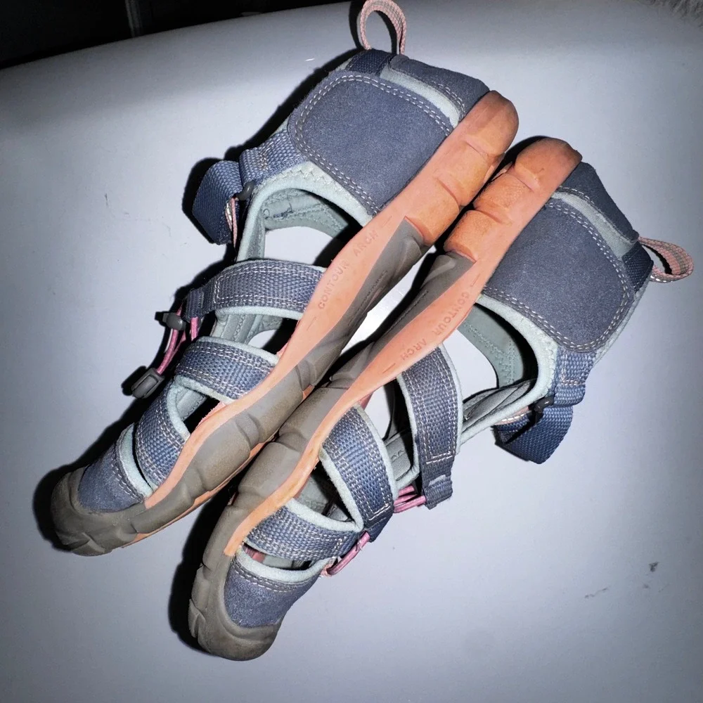 KEEN Unisex Kid Seacamp 2 CNX Closed Toe Water Sandals Flint Stone Ocean Wave 7‎